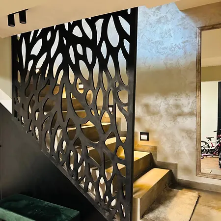 Luxury Park Villa *